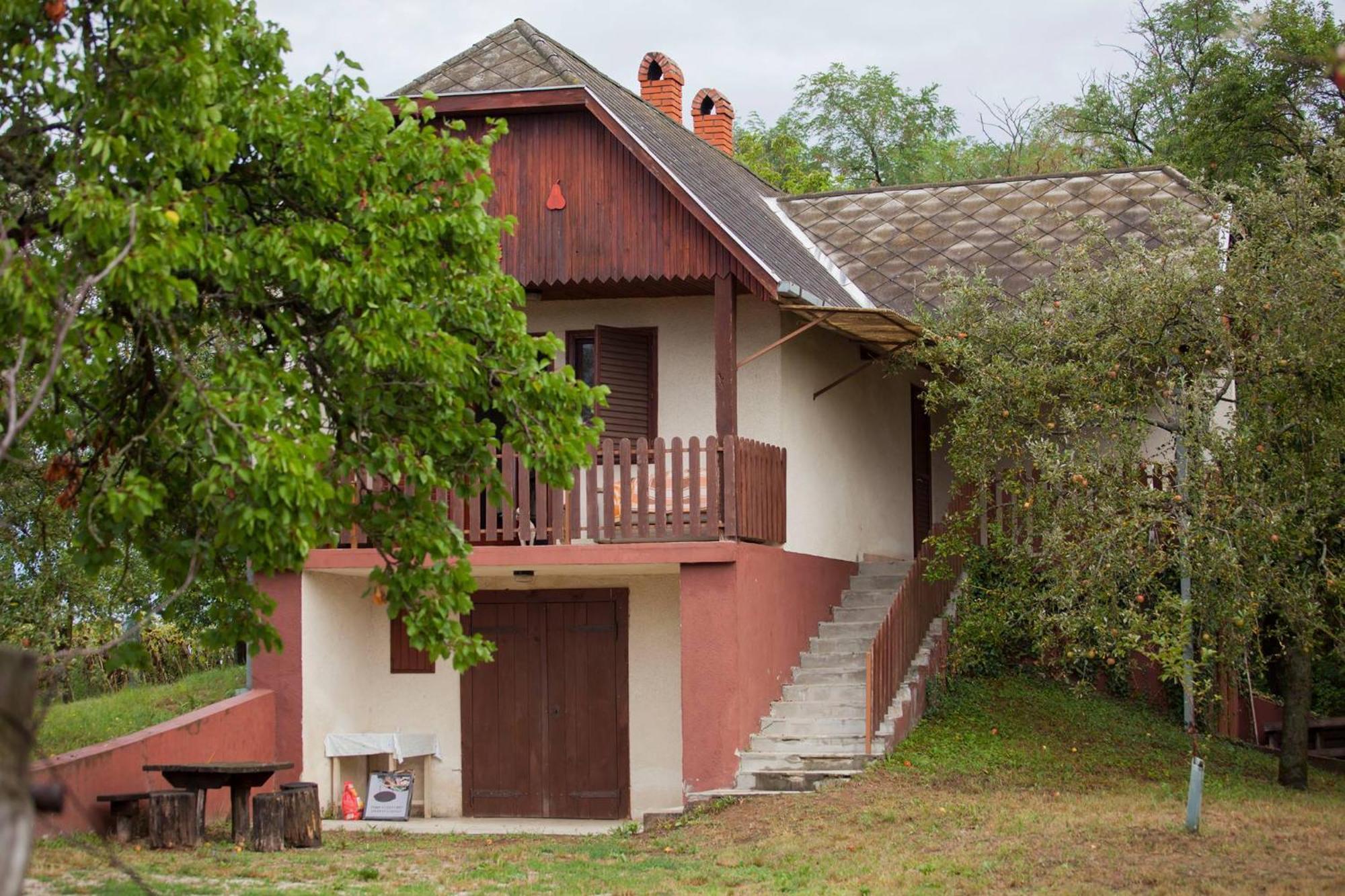 Вилла Nyugalomsziget Nyaralohaz Zalaszentlaszlo Экстерьер фото